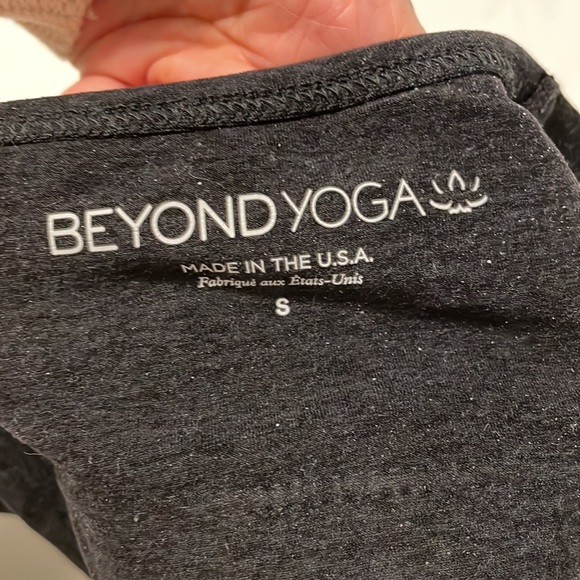 *SOLD* Beyond Yoga Spacedye Cropped Tank - Picture 6 of 7